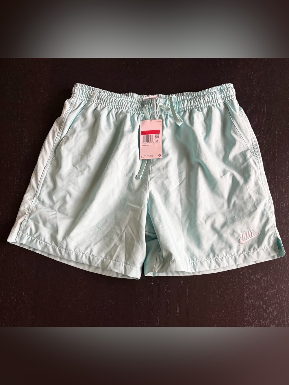 Men’s L Nike Standard Fit Mid Thigh Length Athletic Shorts